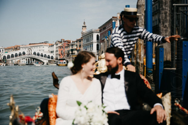 Venice wedding photographer - wedding photographer in Venice Italy - Palazzo Cavalli Venice wedding - Bauer hotel Venice-0112