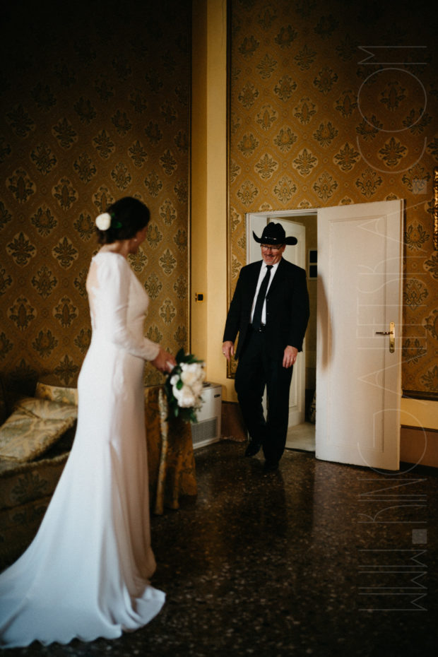 Venice wedding photographer - wedding photographer in Venice Italy - Palazzo Cavalli Venice wedding - Bauer hotel Venice-9936