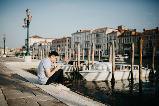 surprise proposal photographer in Venice Italy - engagement photographer Venice - intimate session in Venice - destination photographer Italy - destination photoshoot Venice - Asian couple shoot Venice-20