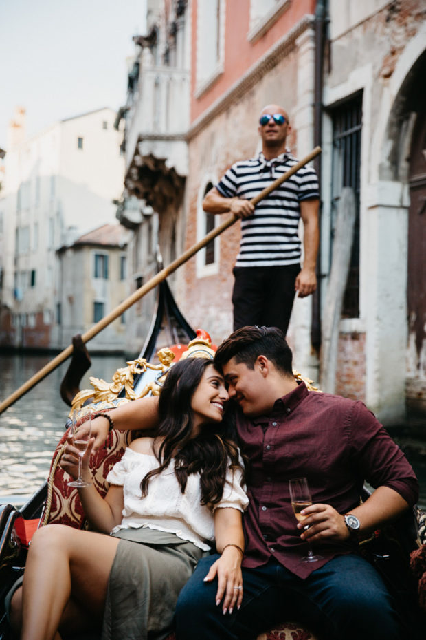 Proposal photographer Venice - surprise engagement photographer Venice - gondola proposal - gondola photoshoot - gondola photographer - venice gondola price - Venice engagement photoshoot gondola - Kinga Leftska-6939