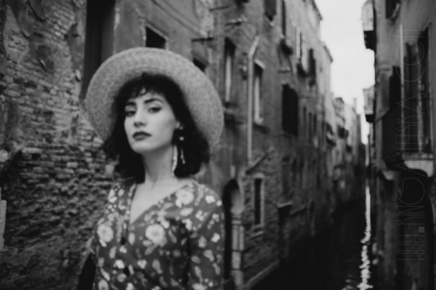 venice holiday photographer - fineart portrait photographer venice italy - fashion blogger photoshoot Venice - Kinga Leftska-9694