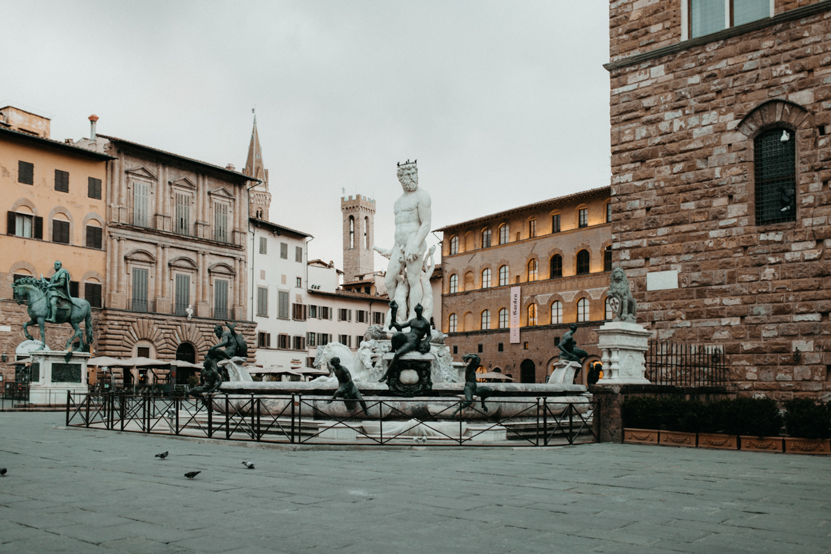 Piazza della Signoria Florence, Neptun's Fountain